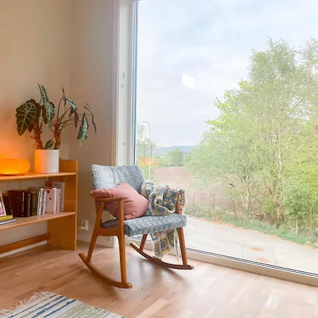 Architect-designed Near Ons 别墅